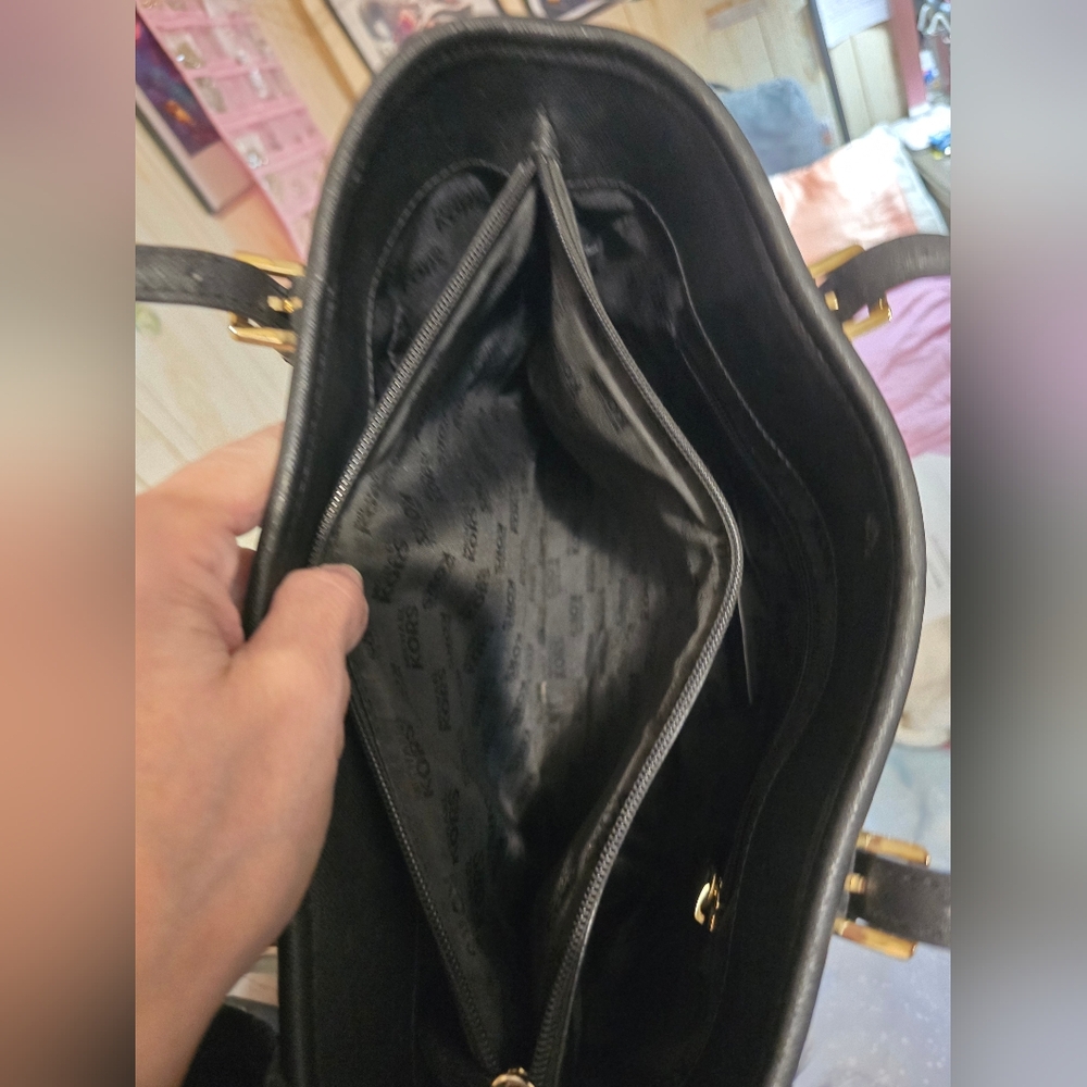 Michael Kors Black Hand Bag - Picture 8 of 10